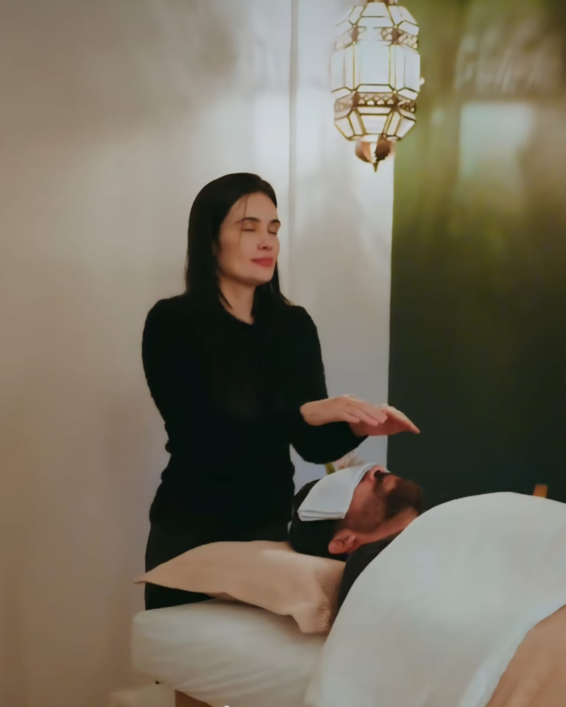 Atendimento de Reiki em BH - Reikilibre-se" ou "Espaço de Terapia Holística no São Bento BH"