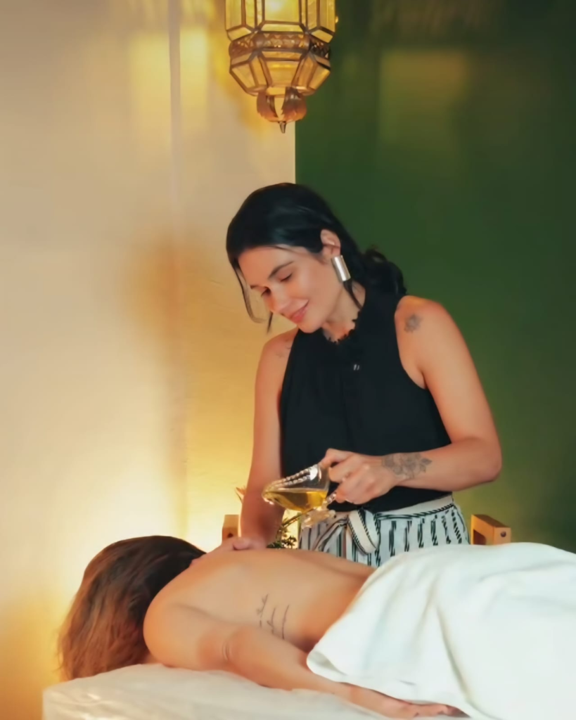 Atendimento de Reiki em BH - Reikilibre-se" ou "Espaço de Terapia Holística no São Bento BH"